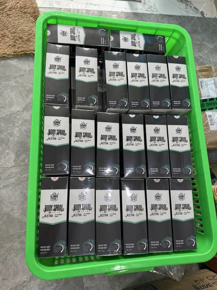 xịt khử mùi body mùa nóng